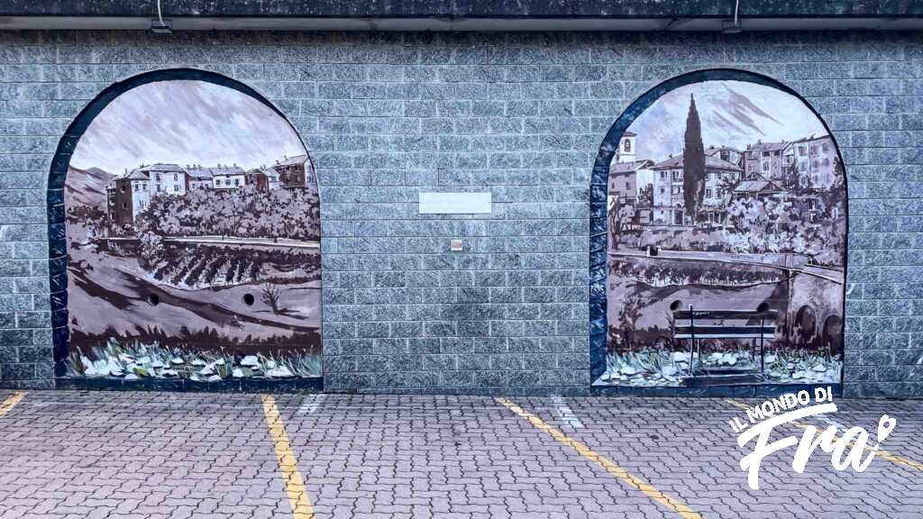 Murales di ingresso a Claino con Osteno